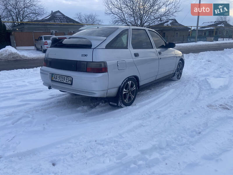 Хэтчбек ВАЗ / Lada 2112 2007 в Врадиевке