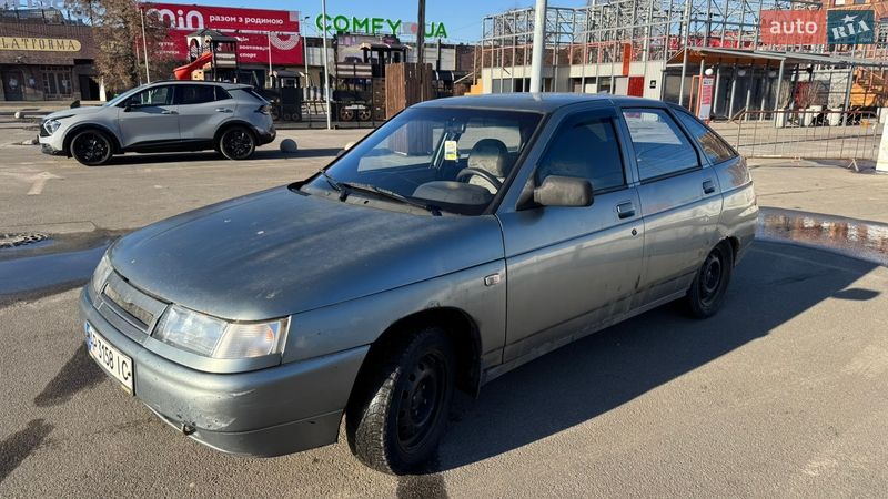 Хэтчбек ВАЗ / Lada 2112 2006 в Киеве