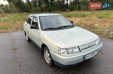 Хэтчбек ВАЗ 2112 2002 в Светловодске