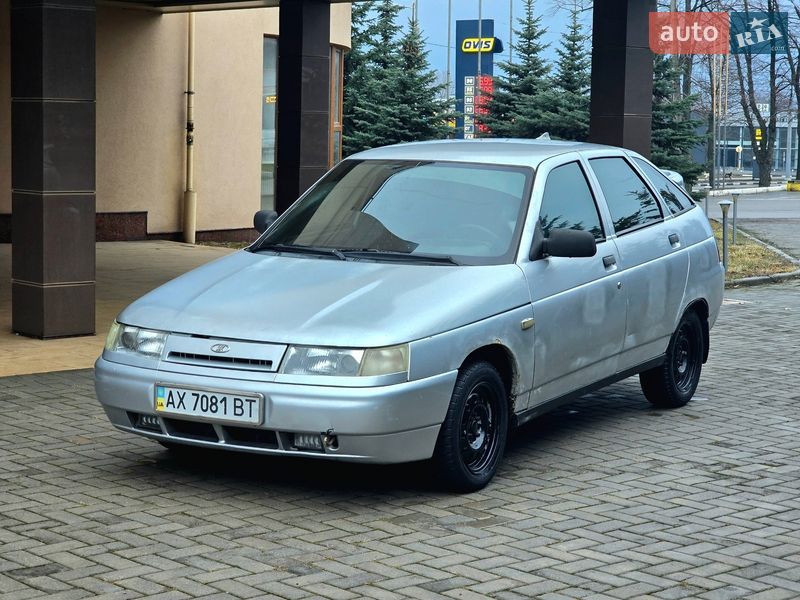 Хэтчбек ВАЗ / Lada 2112 2004 в Харькове