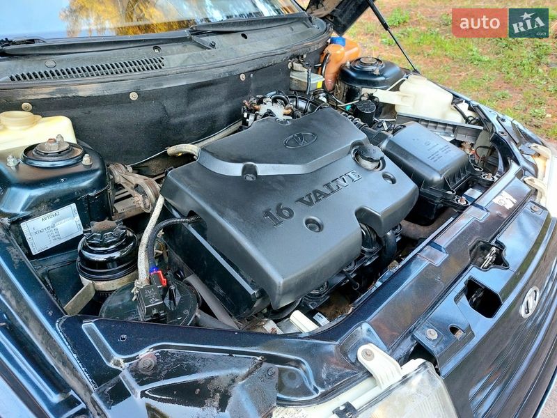 Хэтчбек ВАЗ / Lada 2112 2007 в Тростянце