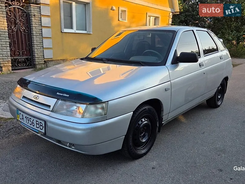 ВАЗ / Lada 2112 2005