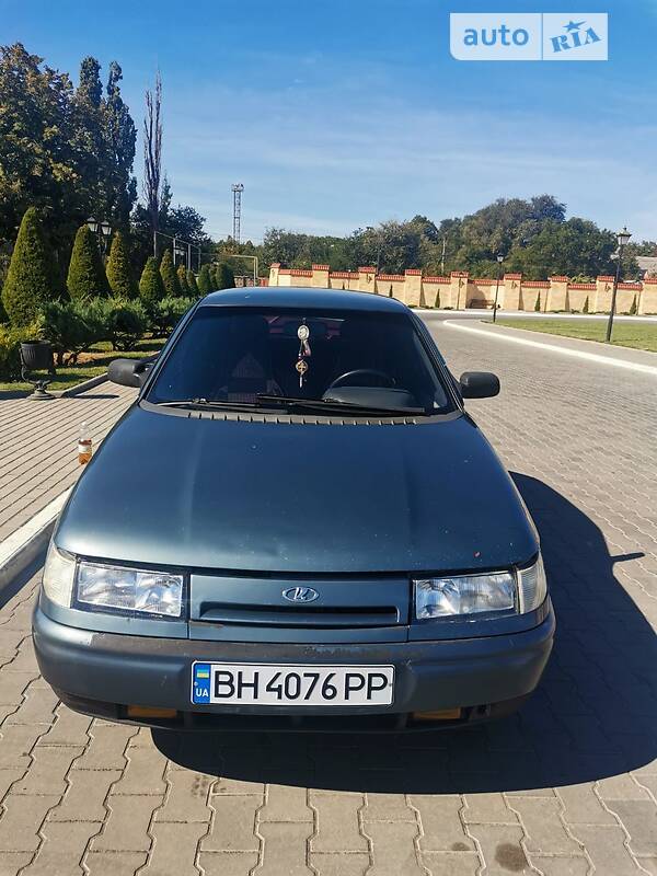 Седан ВАЗ / Lada 2113 Samara 2001 в Измаиле