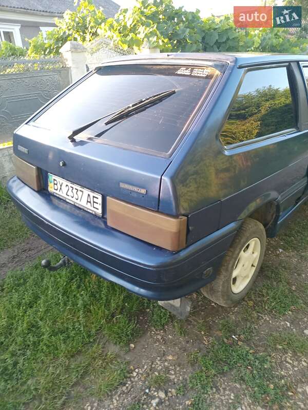 Хэтчбек ВАЗ / Lada 2113 Samara 2005 в Каменец-Подольском