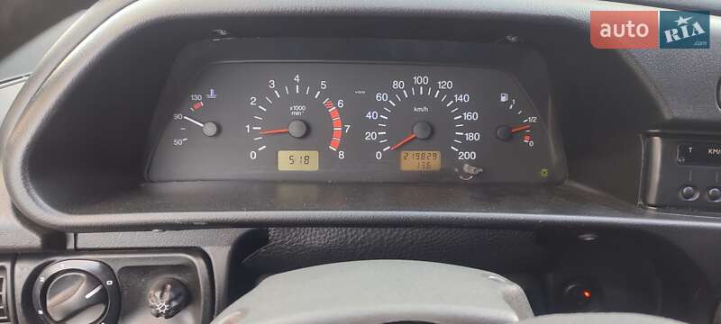 Хетчбек ВАЗ / Lada 2113 Samara 2008 в Житомирі фото 12 Хетчбек ВАЗ / Lada 2113 Samara 2008 в Житомирі