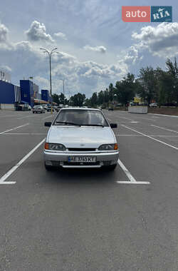 Хэтчбек ВАЗ 2113 Samara 2005 в 