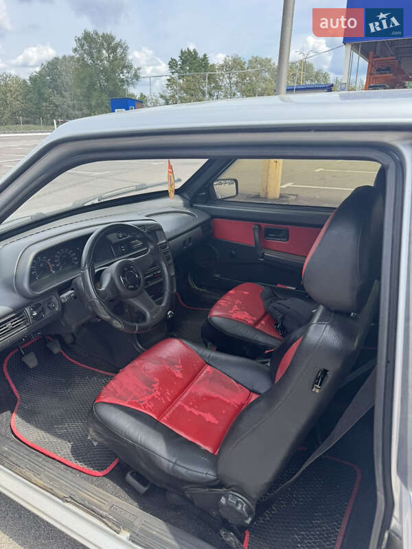 Хэтчбек ВАЗ / Lada 2113 Samara 2005 в Изюме