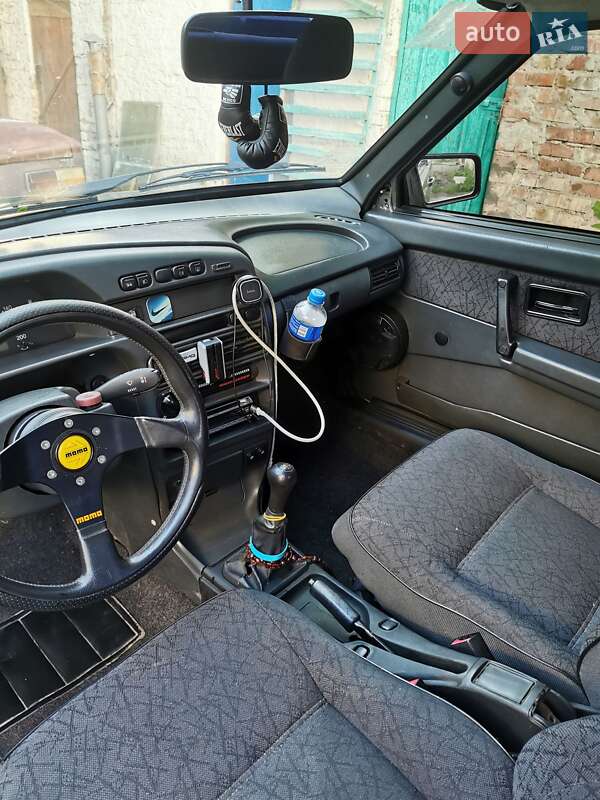 Хэтчбек ВАЗ / Lada 2113 Samara 2005 в Ровно фото 20 Хэтчбек ВАЗ / Lada 2113 Samara 2005 в Ровно