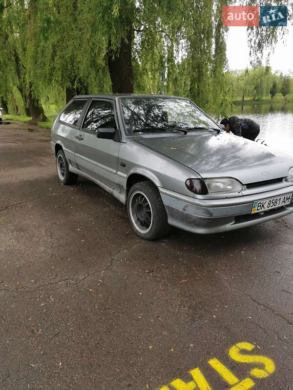 Хэтчбек ВАЗ / Lada 2113 Samara 2005 в Ровно фото Хэтчбек ВАЗ / Lada 2113 Samara 2005 в Ровно