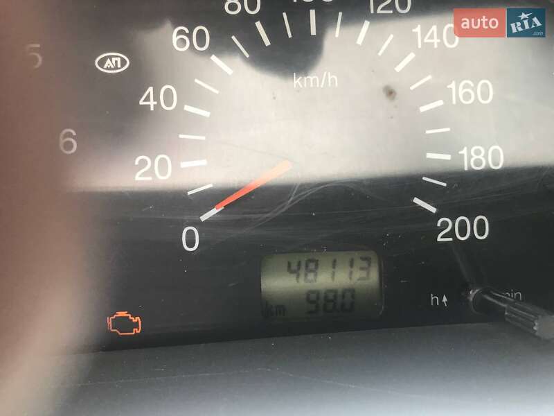 Хэтчбек ВАЗ / Lada 2113 Samara 2010 в Шостке фото 5 Хэтчбек ВАЗ / Lada 2113 Samara 2010 в Шостке