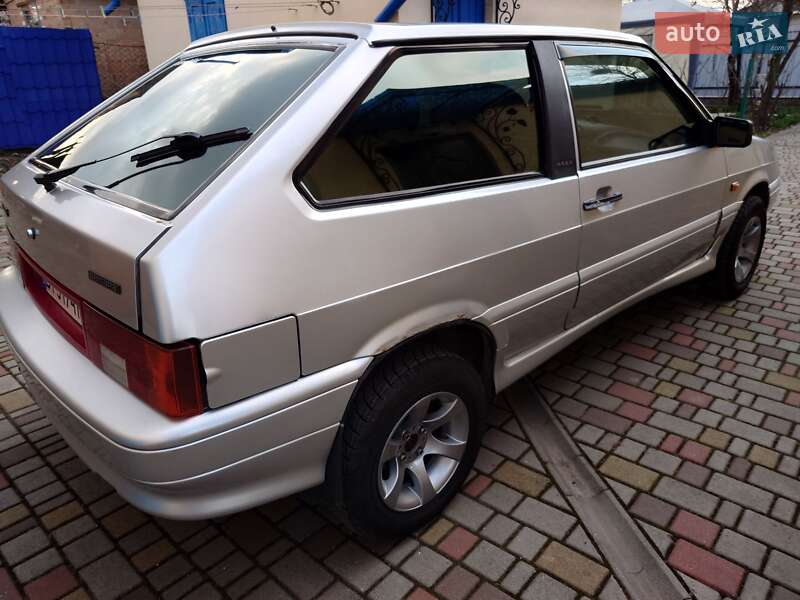 Хэтчбек ВАЗ / Lada 2113 Samara 2013 в Полтаве