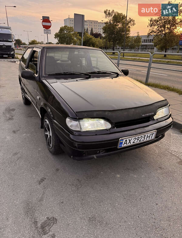 Хэтчбек ВАЗ / Lada 2113 Samara 2005 в Суховоле