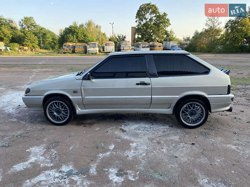 Хэтчбек ВАЗ / Lada 2113 Samara 2005 в Емильчине фото 9 Хэтчбек ВАЗ / Lada 2113 Samara 2005 в Емильчине