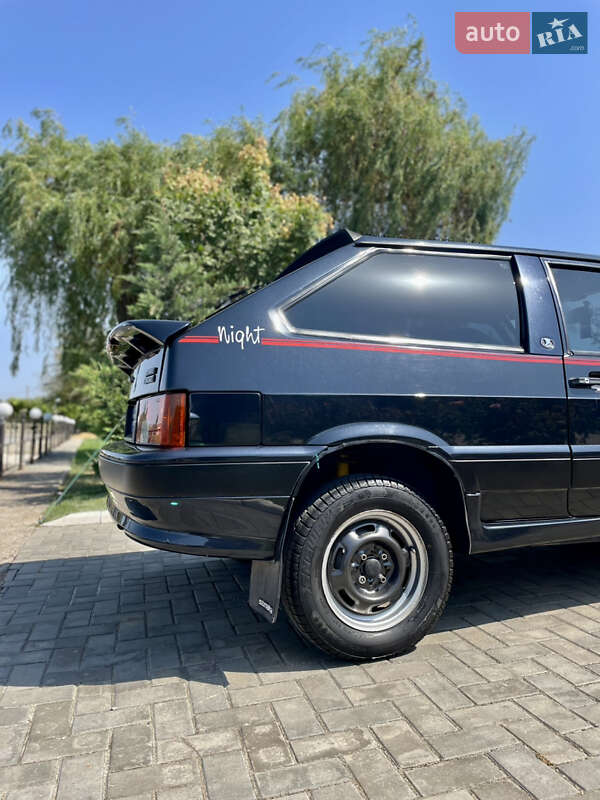 Хэтчбек ВАЗ / Lada 2113 Samara 2006 в Николаеве