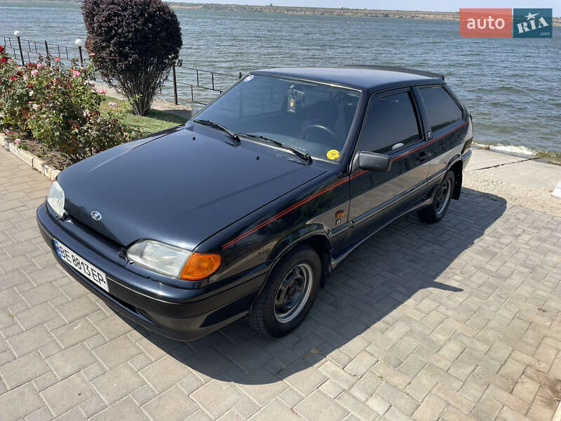 Хэтчбек ВАЗ / Lada 2113 Samara 2006 в Николаеве