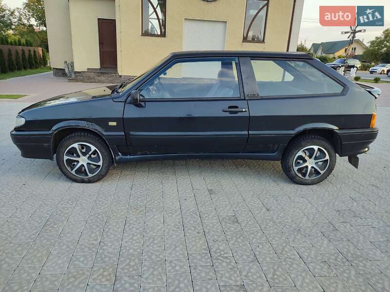 Хэтчбек ВАЗ / Lada 2113 Samara 2005 в Львове
