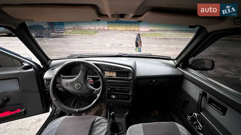 Хетчбек ВАЗ / Lada 2113 Samara 2008 в Прилуках фото 2 Хетчбек ВАЗ / Lada 2113 Samara 2008 в Прилуках