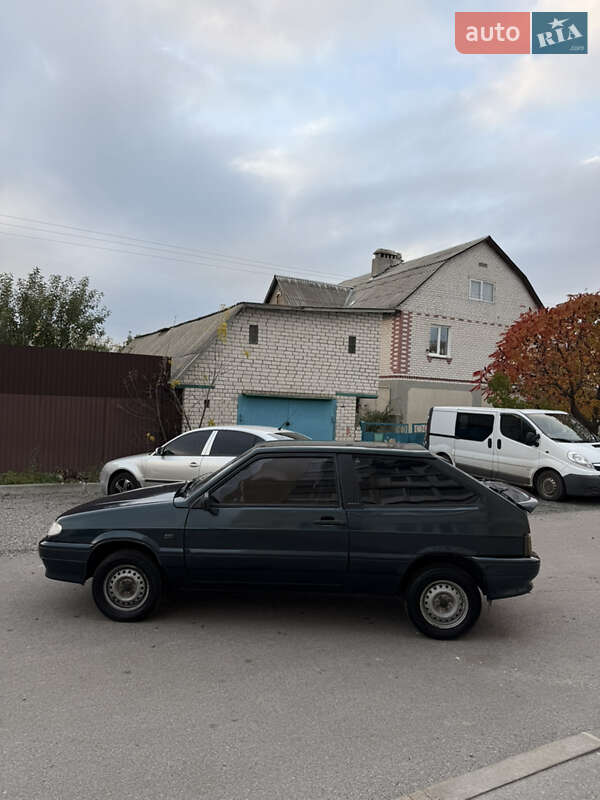 Хэтчбек ВАЗ / Lada 2113 Samara 2007 в Чернигове фото 9 Хэтчбек ВАЗ / Lada 2113 Samara 2007 в Чернигове