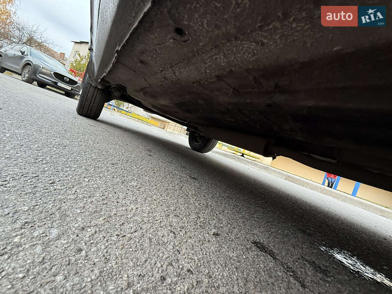 Хэтчбек ВАЗ / Lada 2113 Samara 2007 в Чернигове фото 13 Хэтчбек ВАЗ / Lada 2113 Samara 2007 в Чернигове