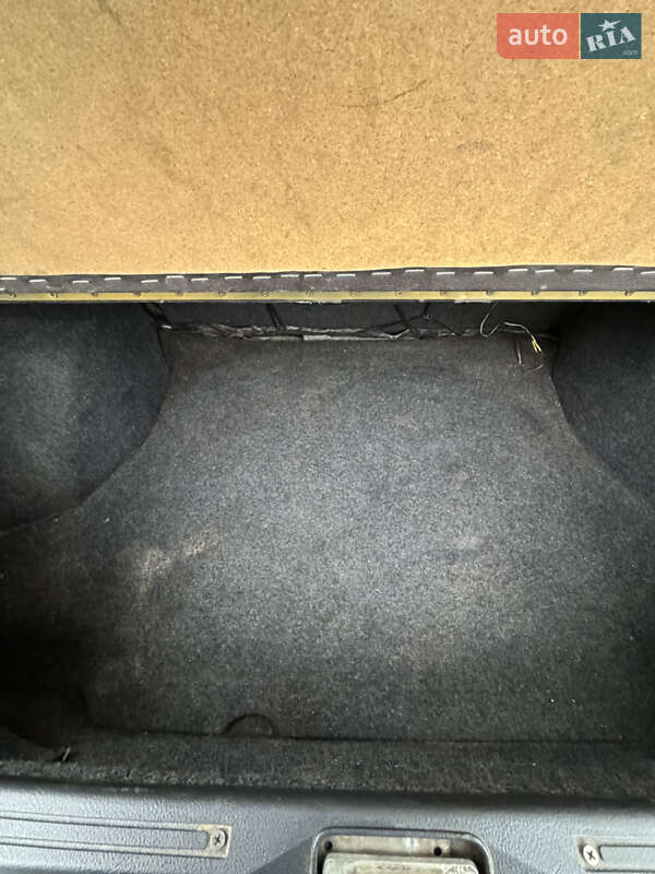 Хетчбек ВАЗ / Lada 2113 Samara 2008 в Житомирі фото 9 Хетчбек ВАЗ / Lada 2113 Samara 2008 в Житомирі