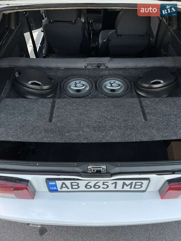 Хетчбек ВАЗ / Lada 2113 Samara 2011 в Вінниці