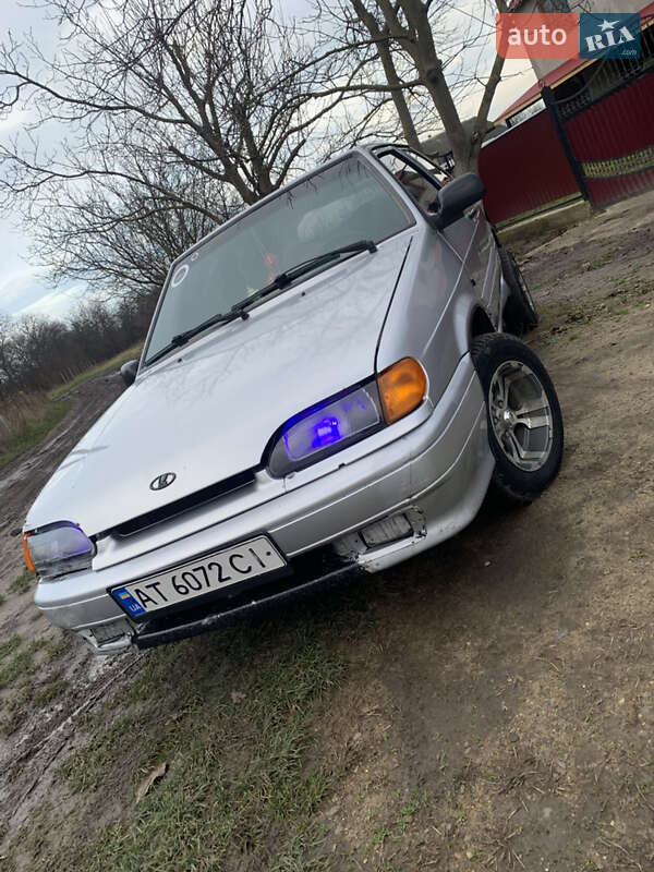 Хэтчбек ВАЗ / Lada 2113 Samara 2005 в Малинцах фото 3 Хэтчбек ВАЗ / Lada 2113 Samara 2005 в Малинцах