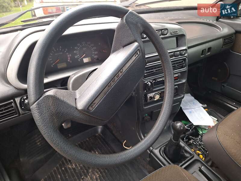 Хэтчбек ВАЗ / Lada 2113 Samara 2006 в Черкассах