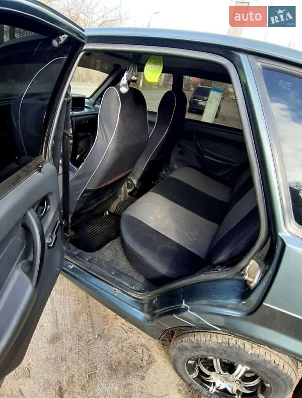 Хэтчбек ВАЗ / Lada 2114 Samara 2008 в Киеве