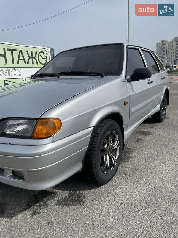 Хэтчбек ВАЗ / Lada 2114 Samara 2011 в Киеве