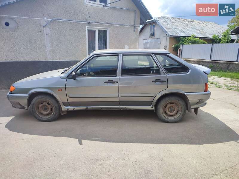 Хэтчбек ВАЗ / Lada 2114 Samara 2011 в Городенке