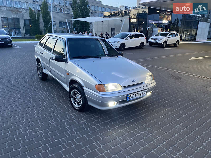 Хэтчбек ВАЗ / Lada 2114 Samara 2013 в Киеве