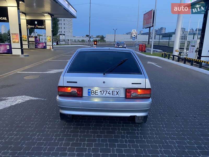 Хэтчбек ВАЗ / Lada 2114 Samara 2013 в Киеве