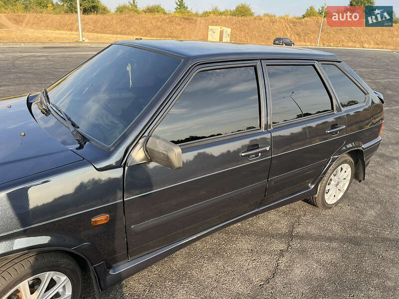 Хэтчбек ВАЗ / Lada 2114 Samara 2009 в Полтаве