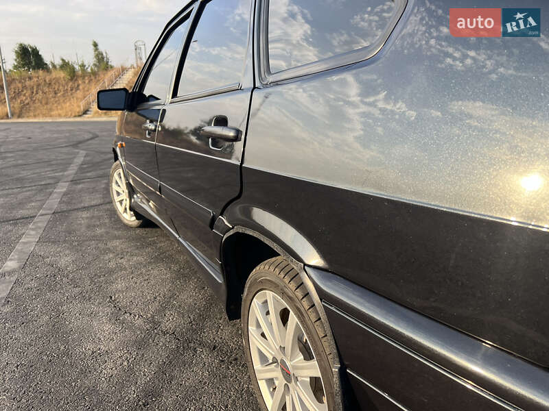 Хэтчбек ВАЗ / Lada 2114 Samara 2009 в Полтаве
