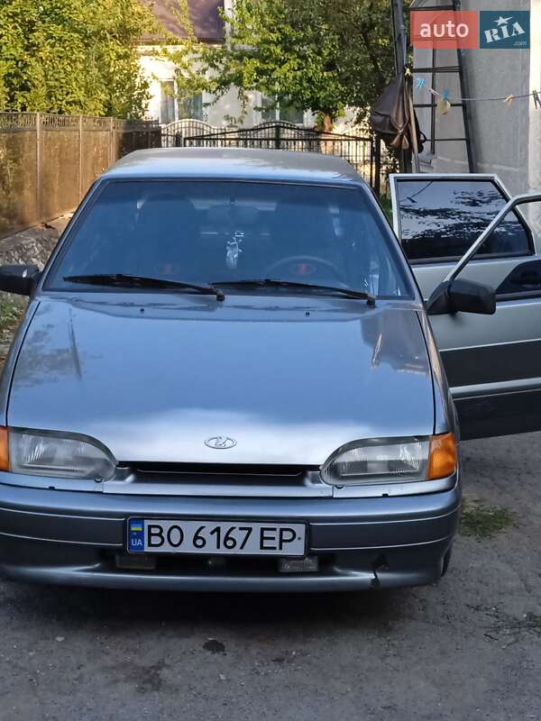 Хэтчбек ВАЗ 2114 Samara 2005 в 