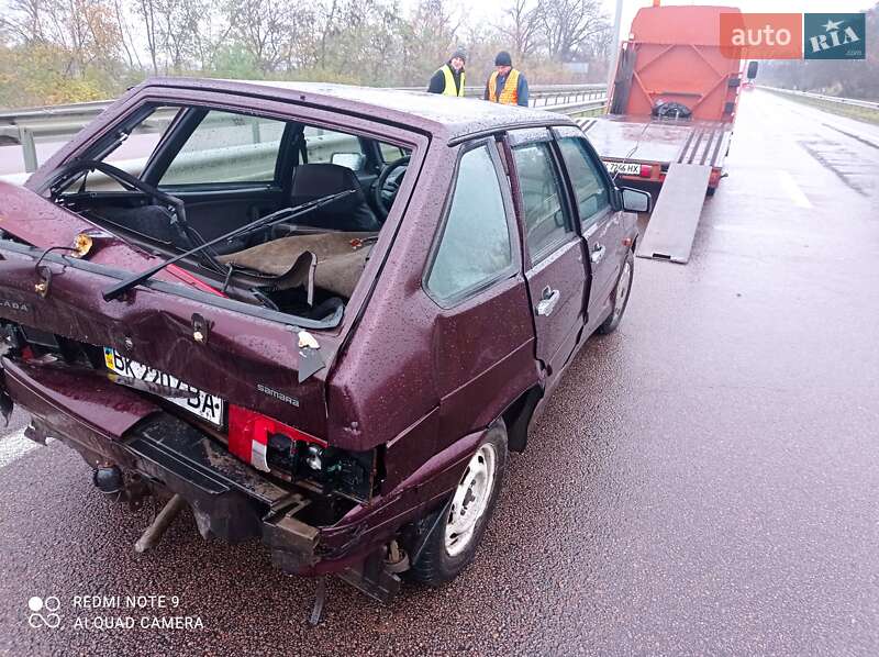 Хэтчбек ВАЗ / Lada 2114 Samara 2010 в Ровно