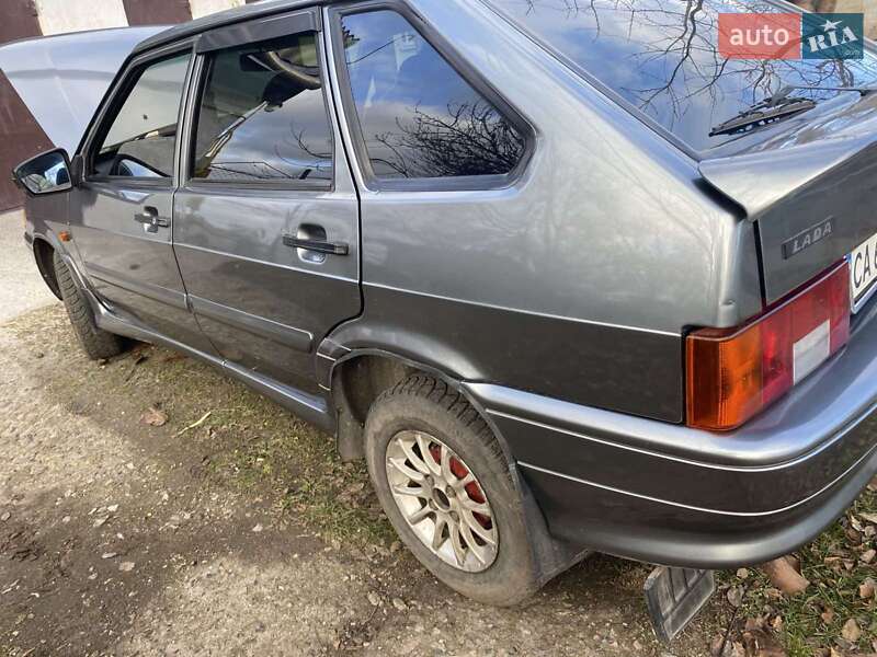 Седан ВАЗ / Lada 2114 Samara 1975 в Черкассах