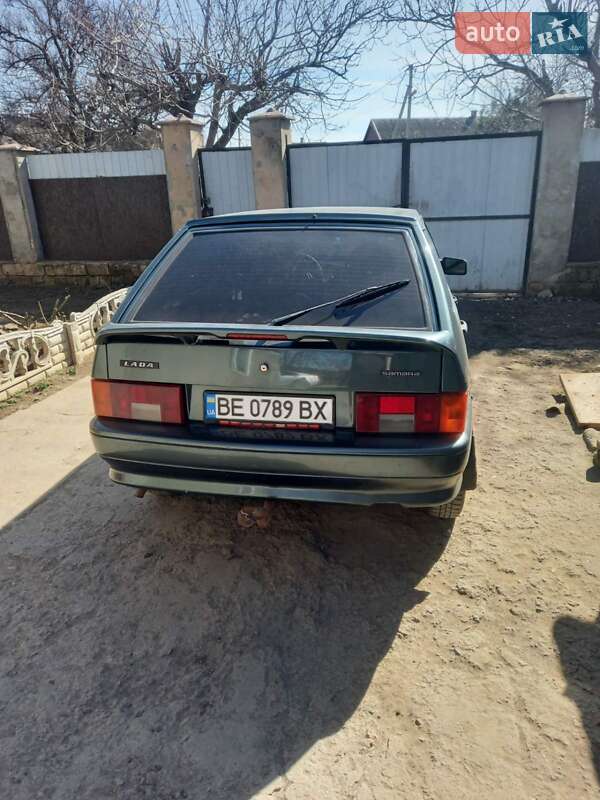 Хэтчбек ВАЗ / Lada 2114 Samara 2010 в Снигиревке