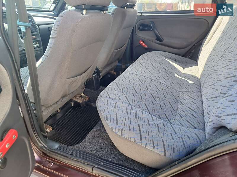 Хетчбек ВАЗ / Lada 2114 Samara 2011 в Ужгороді