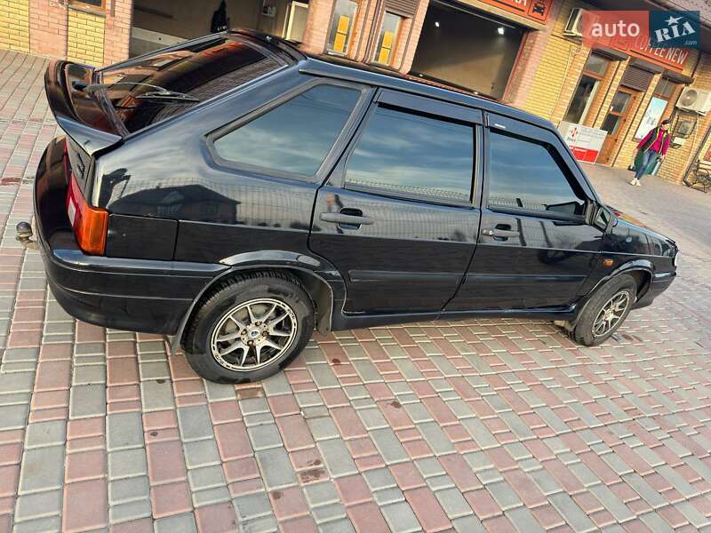 Хэтчбек ВАЗ / Lada 2114 Samara 2012 в Добровеличковке