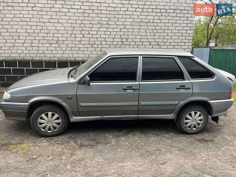 Хэтчбек ВАЗ / Lada 2114 Samara 2010 в Житомире