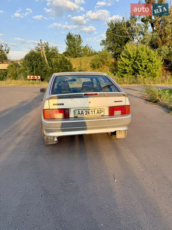 Хэтчбек ВАЗ / Lada 2114 Samara 2005 в Обухове