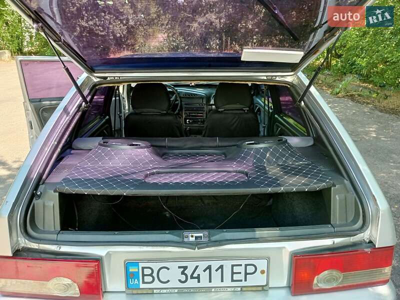 Хэтчбек ВАЗ / Lada 2114 Samara 2006 в Львове