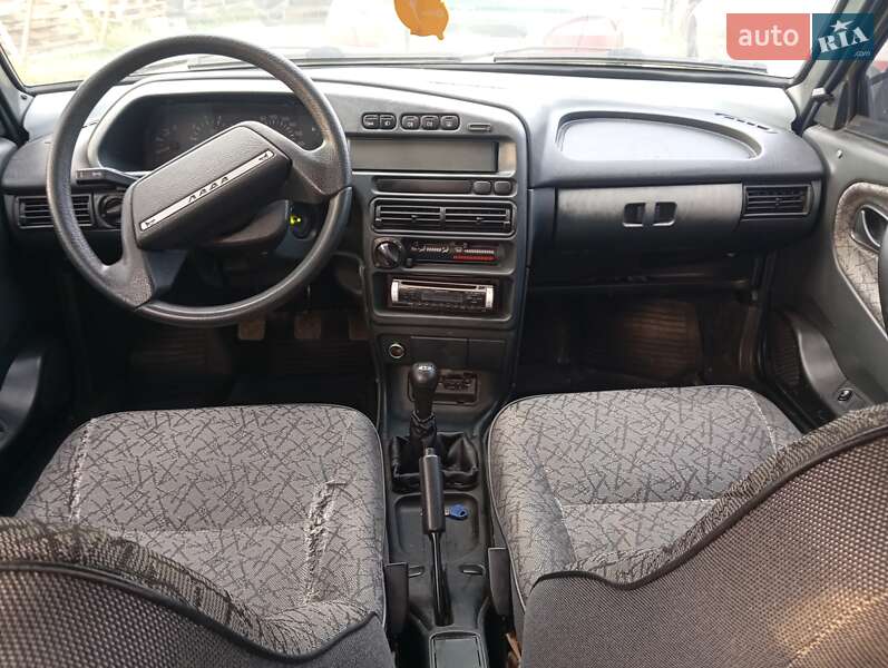 Хэтчбек ВАЗ / Lada 2114 Samara 2006 в Бориславе