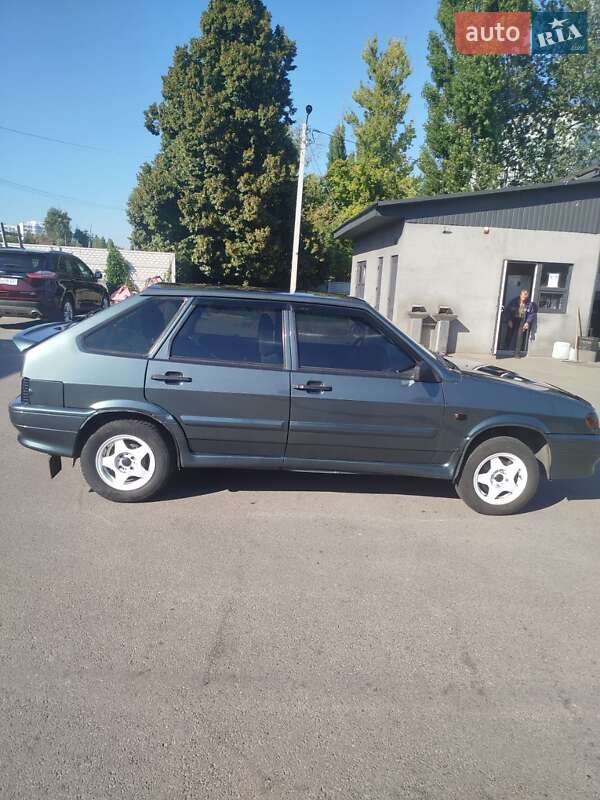 Хетчбек ВАЗ / Lada 2114 Samara 2010 в Чернігові