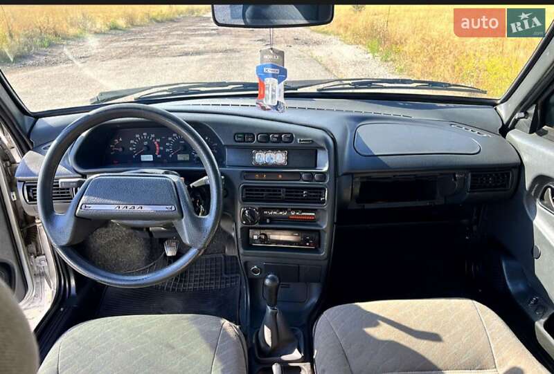 Хэтчбек ВАЗ / Lada 2114 Samara 2004 в Днепре