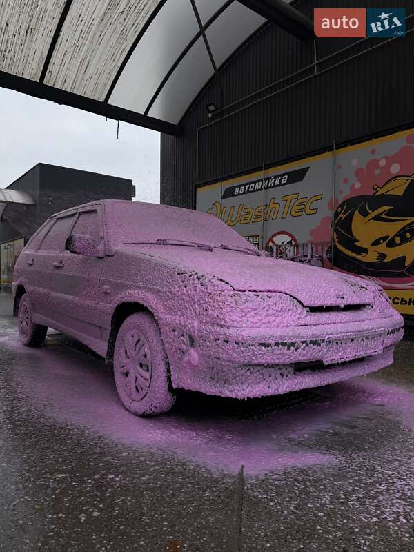 Хэтчбек ВАЗ / Lada 2114 Samara 2006 в Черновцах фото 3 Хэтчбек ВАЗ / Lada 2114 Samara 2006 в Черновцах