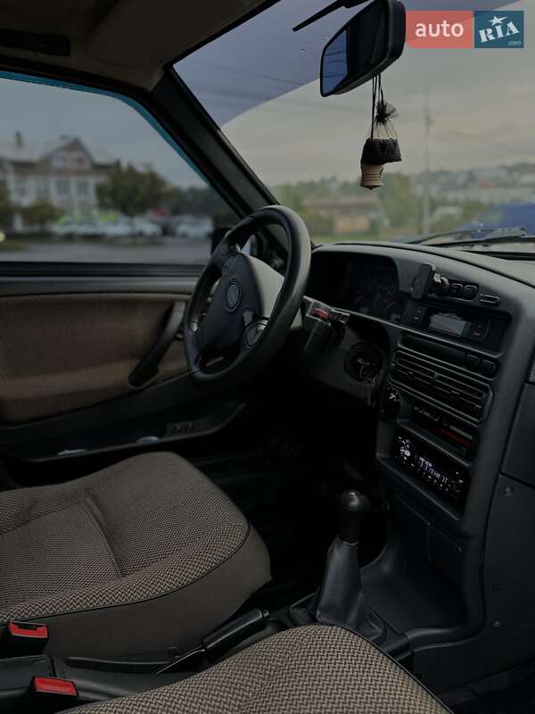 Хэтчбек ВАЗ / Lada 2114 Samara 2006 в Черновцах фото 14 Хэтчбек ВАЗ / Lada 2114 Samara 2006 в Черновцах