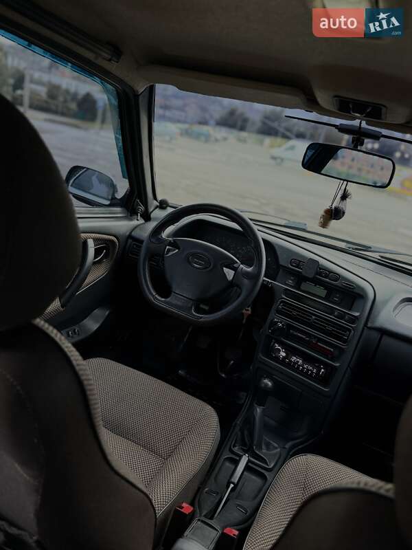 Хэтчбек ВАЗ / Lada 2114 Samara 2006 в Черновцах фото 13 Хэтчбек ВАЗ / Lada 2114 Samara 2006 в Черновцах