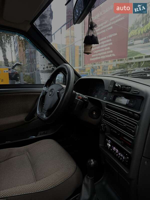 Хэтчбек ВАЗ / Lada 2114 Samara 2006 в Черновцах фото 21 Хэтчбек ВАЗ / Lada 2114 Samara 2006 в Черновцах